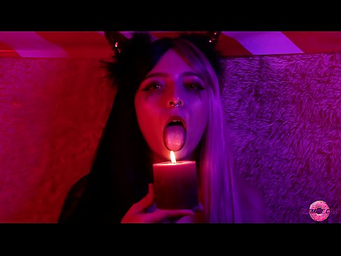 ❤️ Μια παθιασμένη πίπα από ένα σέξι Succubus με ένα σπέρμα στο στόμα της. ❌ Πόρνο vk ❌️❤
